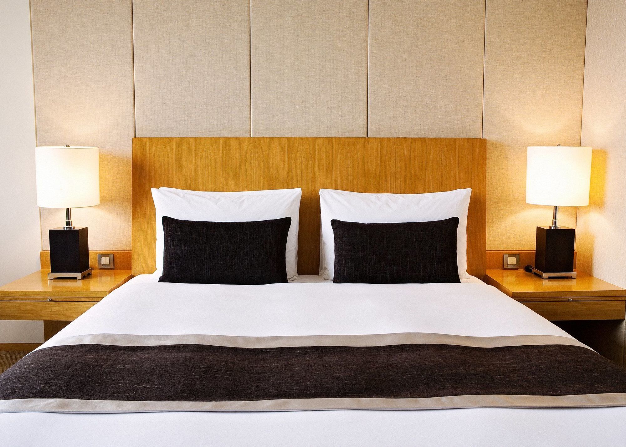 Ambassador Hotel Hsinchu Habitación foto A bed
